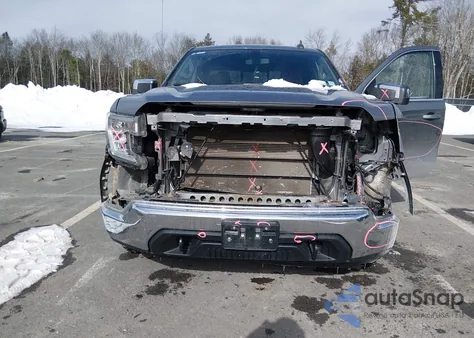 2020 GMC Sierra 1500 4Wd Standard Box Sle z USA, uszkodzony, nr VIN 1GTR9BED5LZ251259